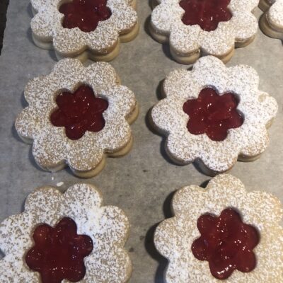 Linzer Cookies